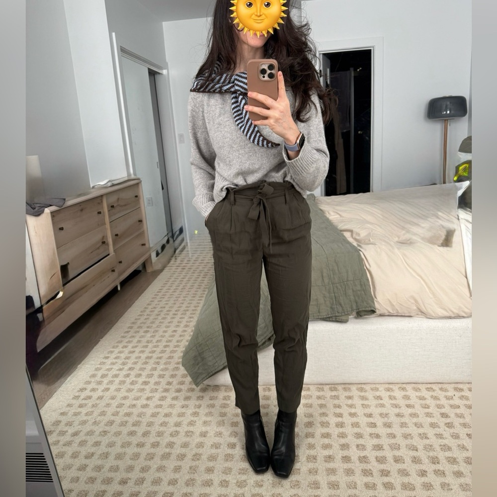H&M Tapered Cargo Pants with Belt
